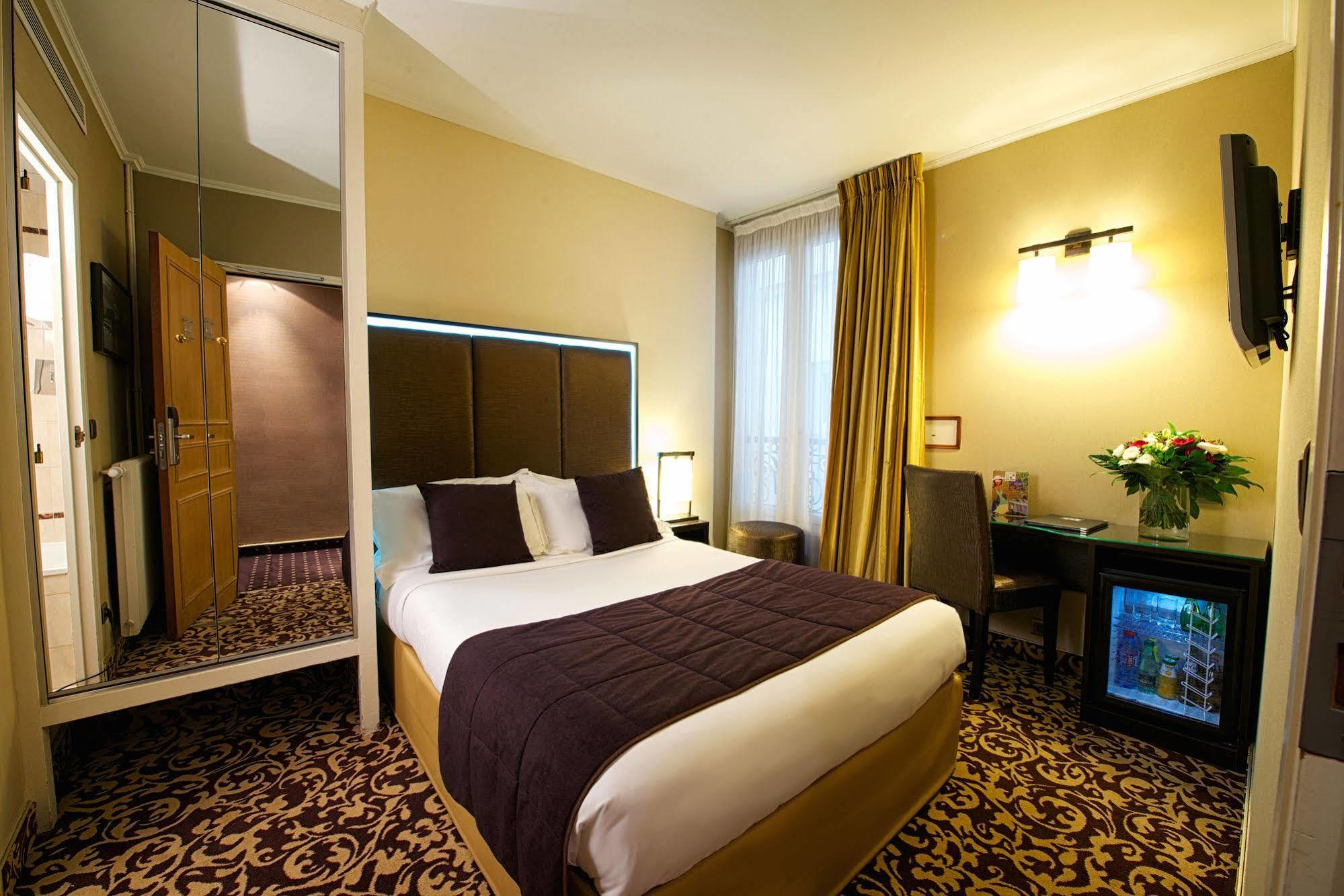 Hotel Oratio Paris Luaran gambar